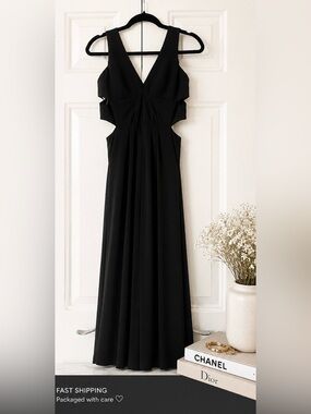 Crystal Doll Black Backless V‑Neck Maxi Dress